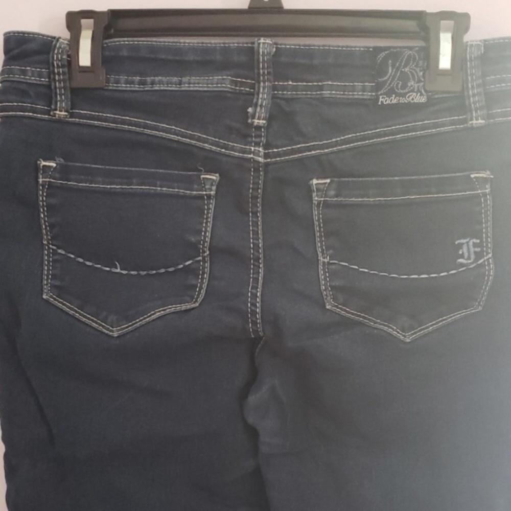 Fade to Blue brand jeans - Picture 3 of 4